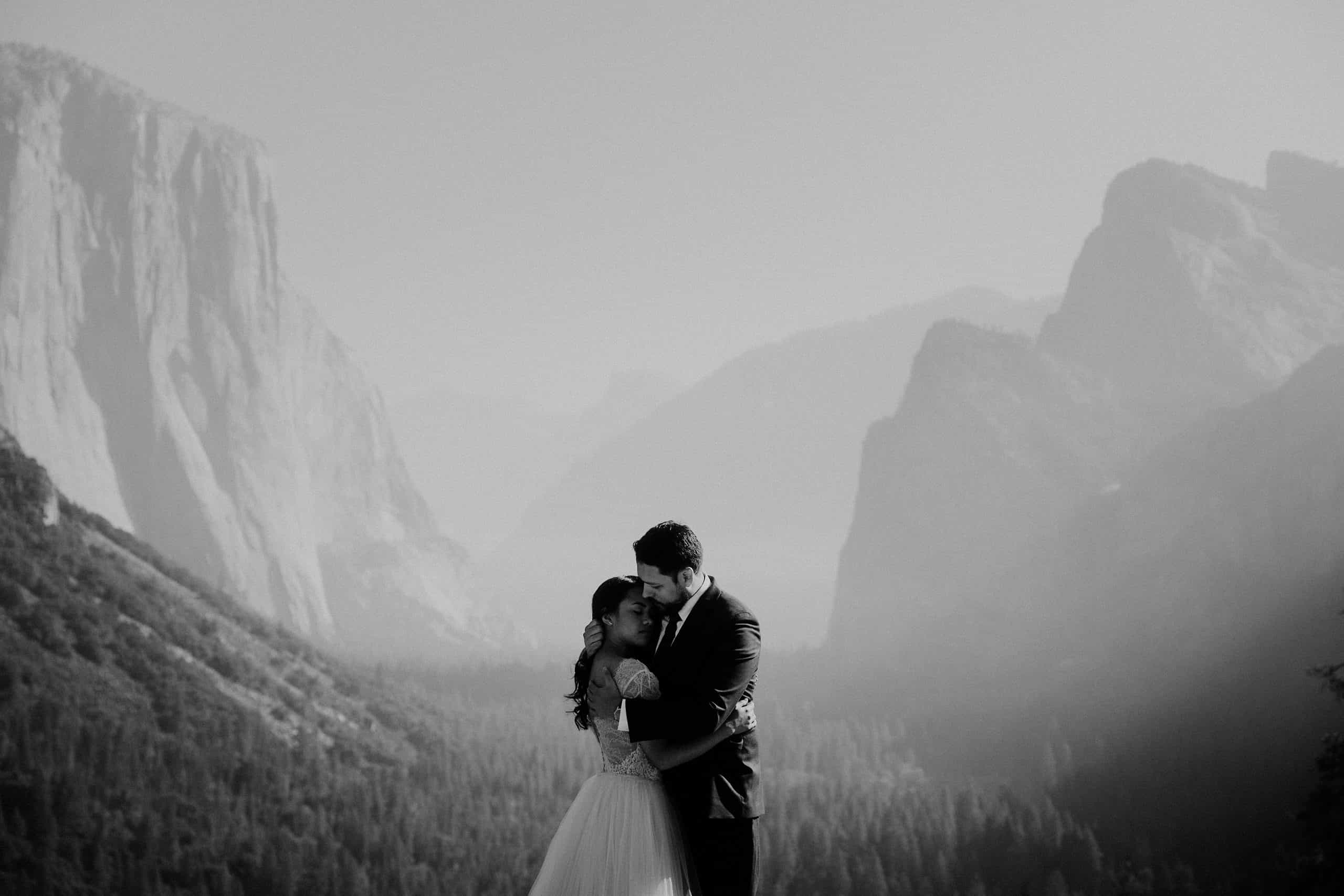 Couple portrait at Tunnel View during an elopement in Yosemite