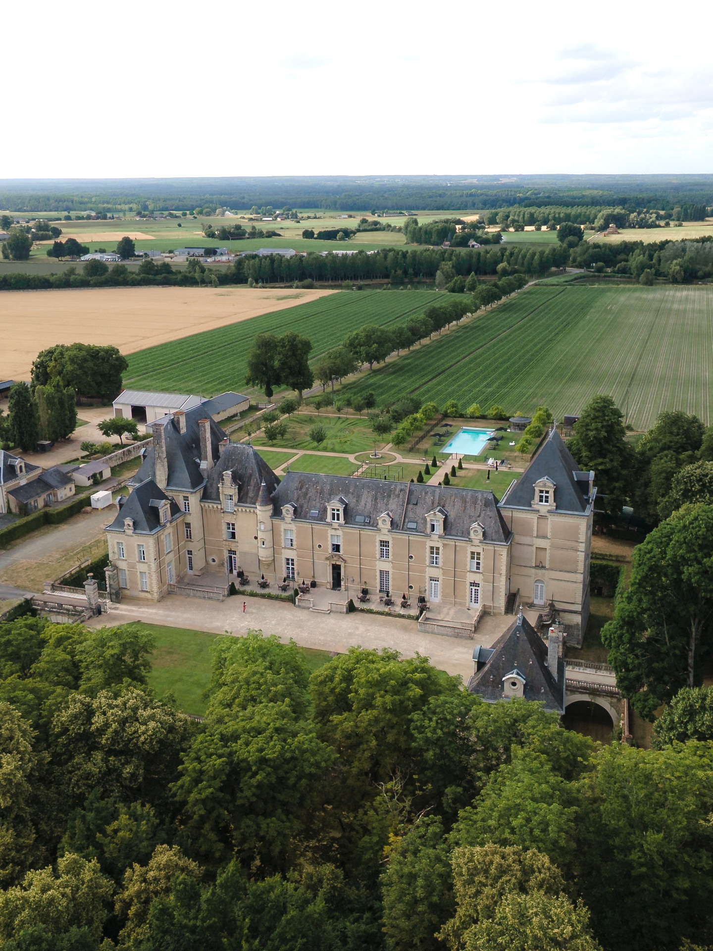 Destination Wedding in France: From San Francisco City Hall to Château de Jalesnes in Saumur